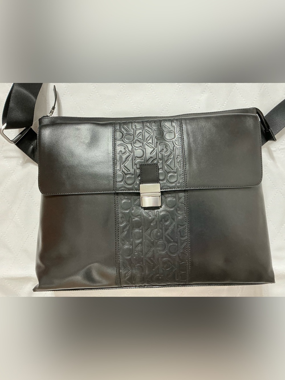 NWOT Calvin Klein Black Leather Monogram Messenger Crossbody Bag 16x11.5 inches